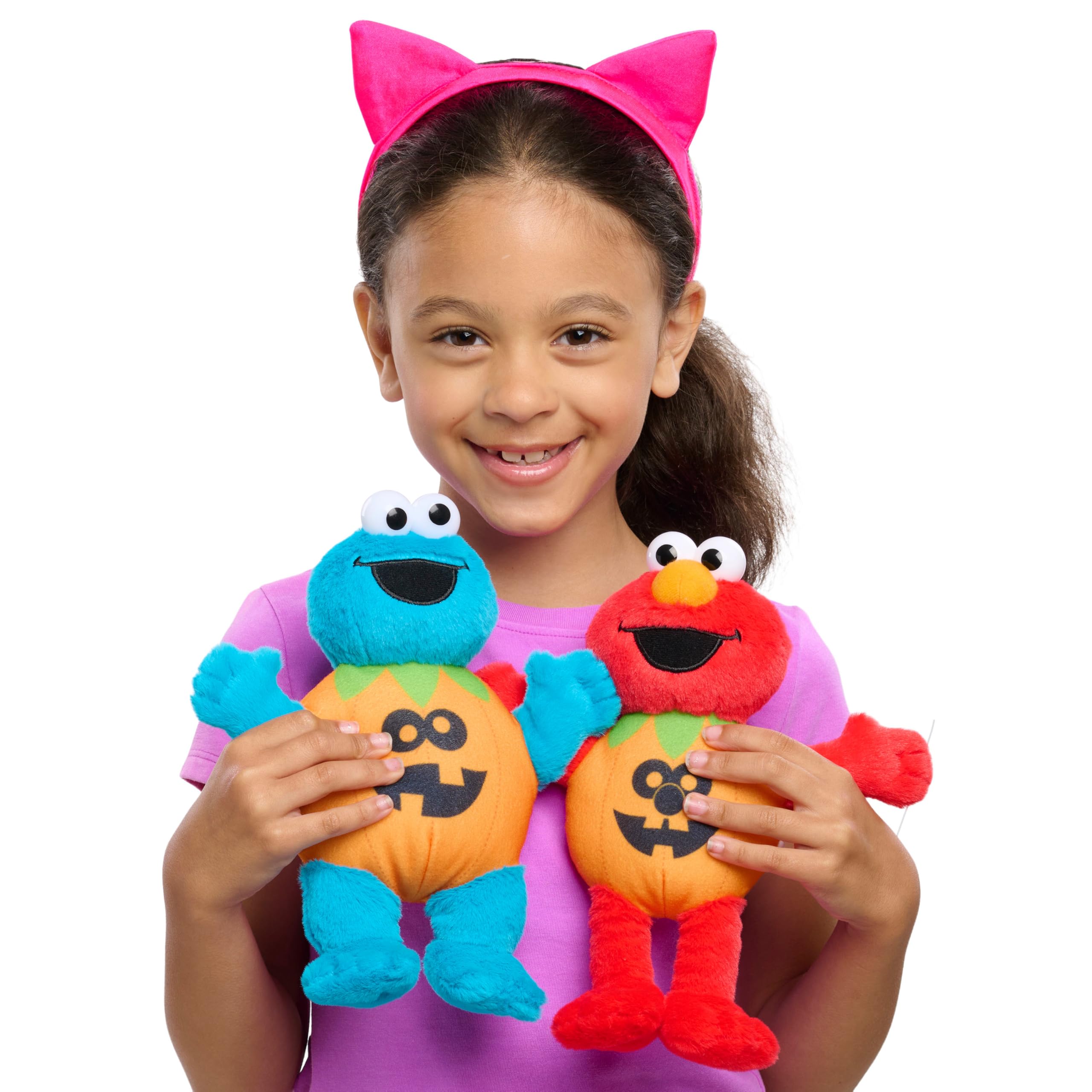 クッキーを持ったハロウィン限定のぬいぐるみ（クッキーモンスター) セサミストリートマーケット】ハロウィンムードたっぷりの新